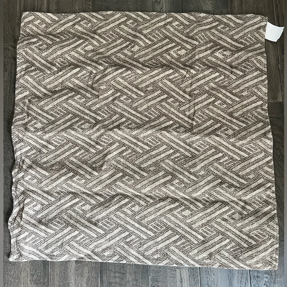 Ralph Lauren Damian Euro Pillow Sham Beige and Brown Textured Fabric 215$